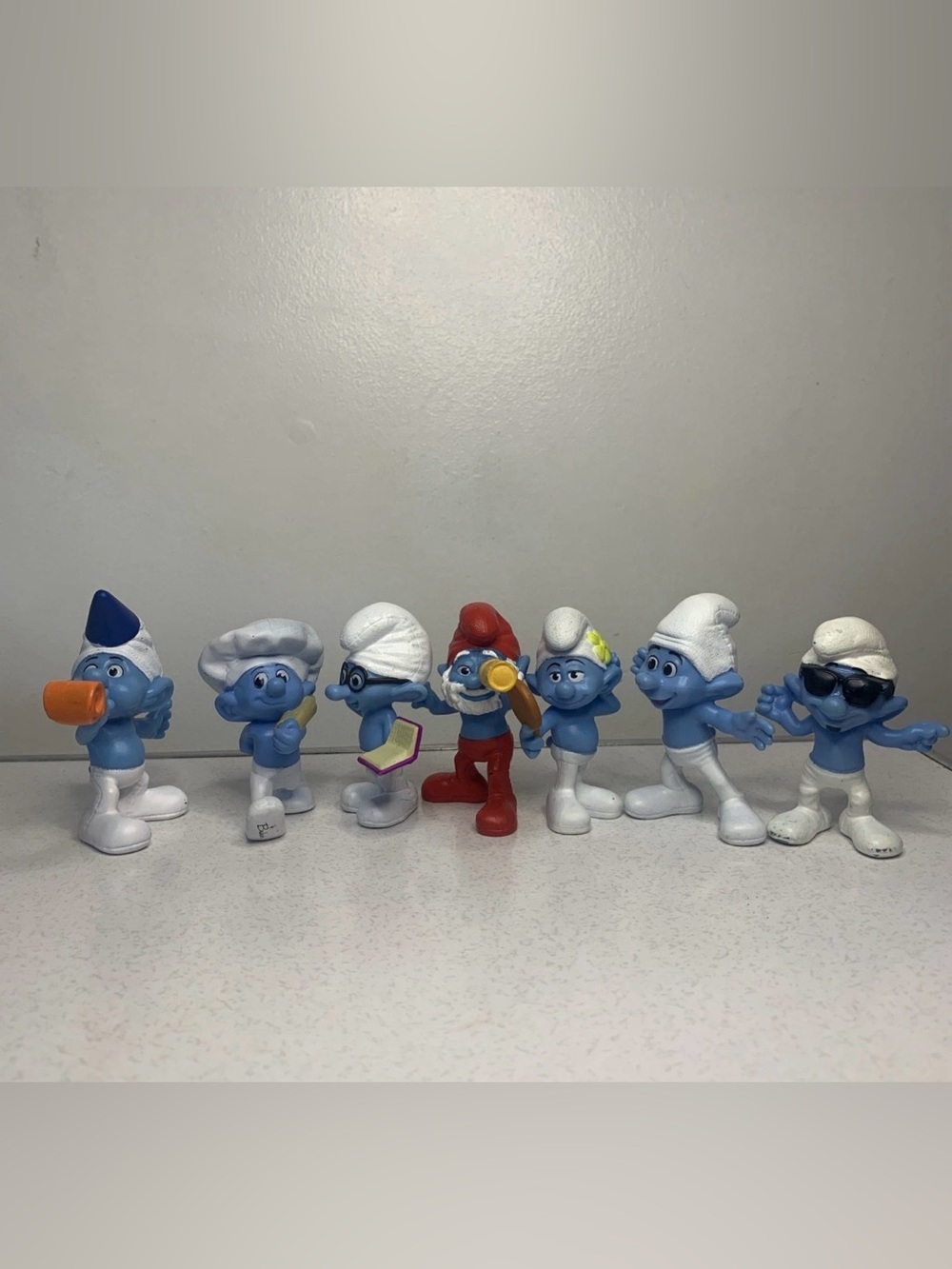 Lot of 7 2011 Peyo Smurfs Figures McDonald's Happy Meal Toys